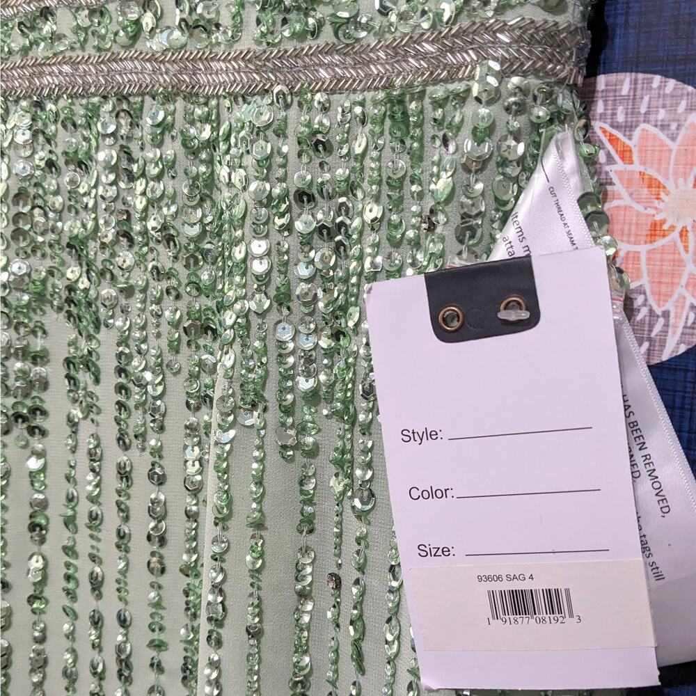NWT Mac Duggal Sequined Sleeveless V Neck Midi Dress Sage Green Women's Size 4 - Picture 7 of 10
